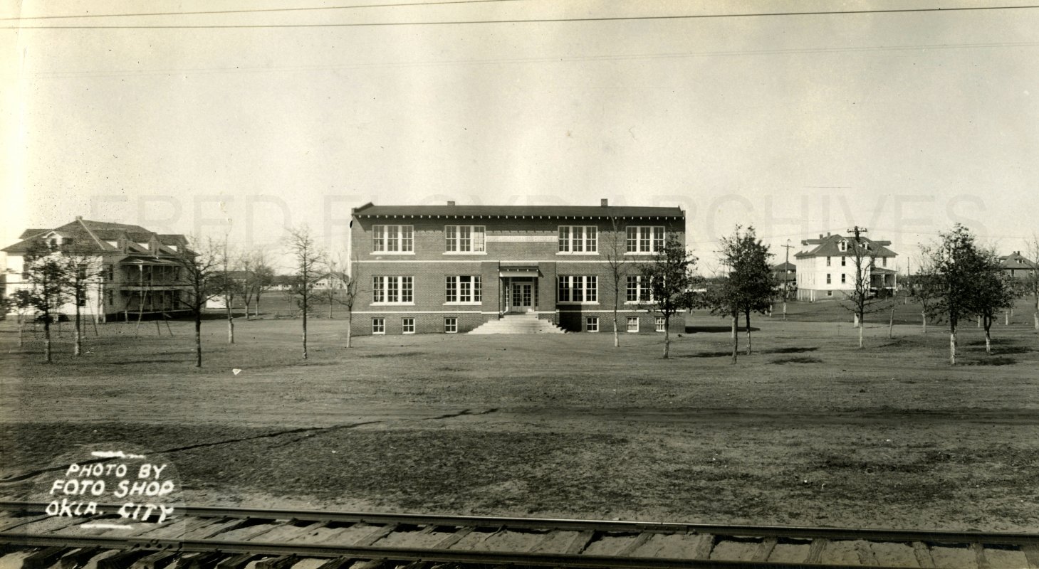 Oklahoma Holiness College Administration building